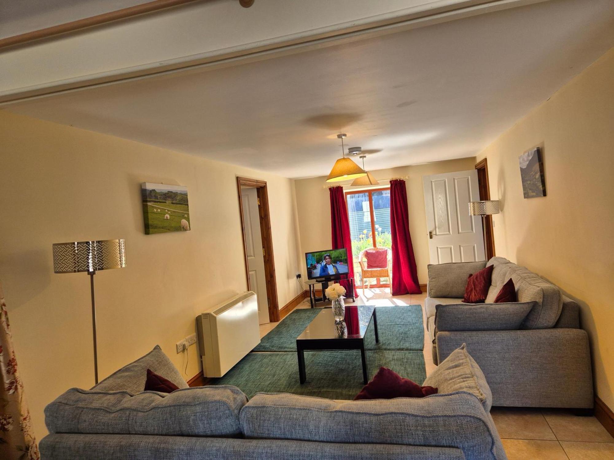 Kestrel Farmhouse Llandovery Esterno foto